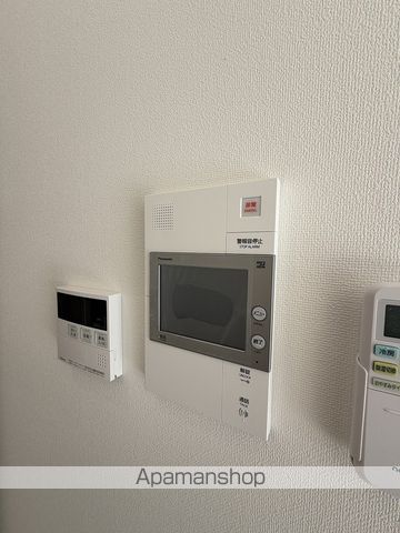 DCLARESTHONJOHIGASHIFJREの内装写真