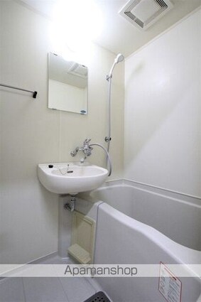 メゾン春日[1R/22.13m2]のバス