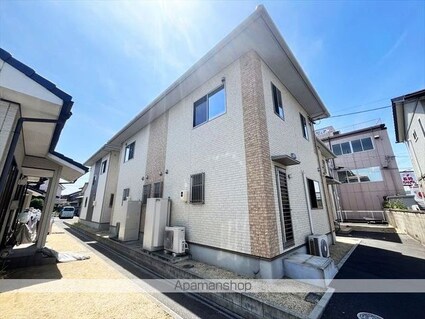 岡山県倉敷市中島[2LDK/66.24m2]の外観2