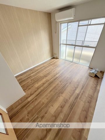 ライヴリー加納の内装写真