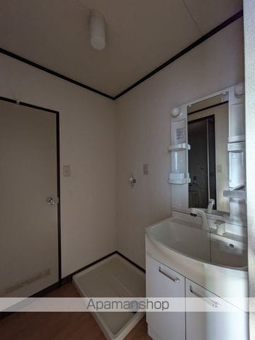 フレグランス衣笠の内装写真