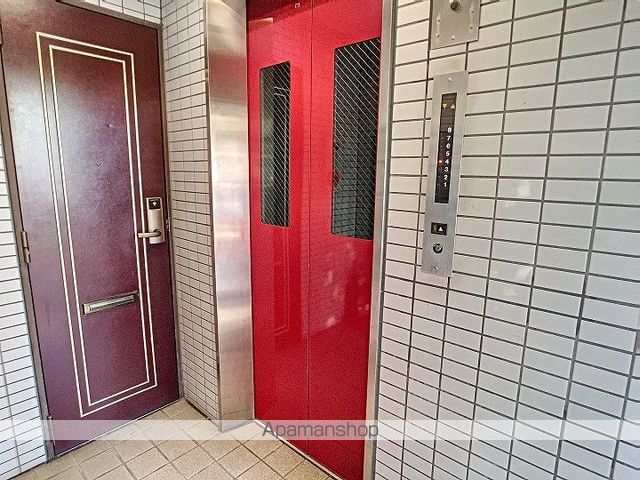 パレスビルの内装写真