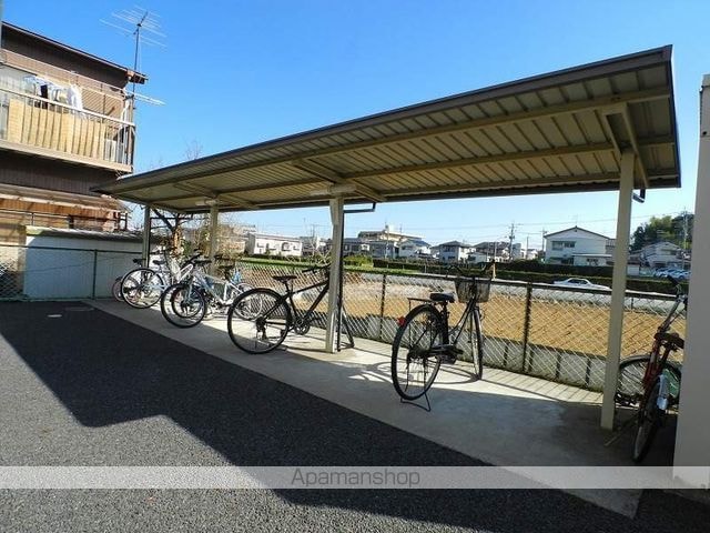 千葉県松戸市新作[1R/29.31m2]の駐車場