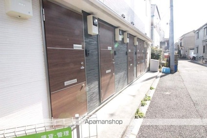 東京都立川市曙町１丁目[1K/21.35m2]のエントランス