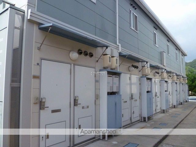 レオパレスKANDAの外観写真