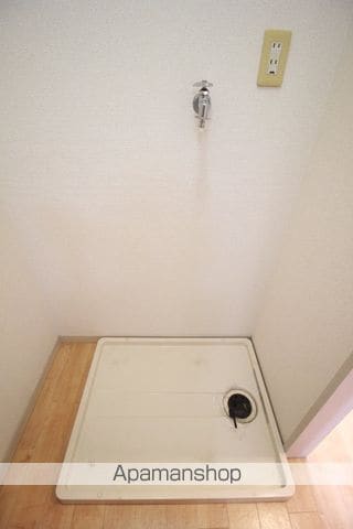 フローラル東岡山Aの内装写真
