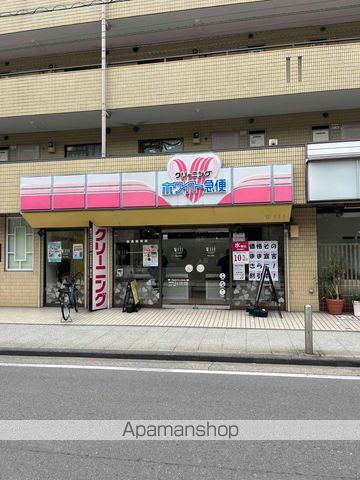 ナーシサス・コート大倉山 A棟の周辺写真