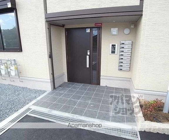 BRILLANTE鳥居本の玄関写真