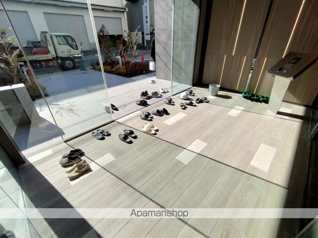 SPLENDIDE SHINOSAKA VIIの玄関写真