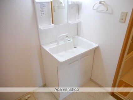 ＫＡＺＵ市川[2LDK/59.12m2]の洗面所