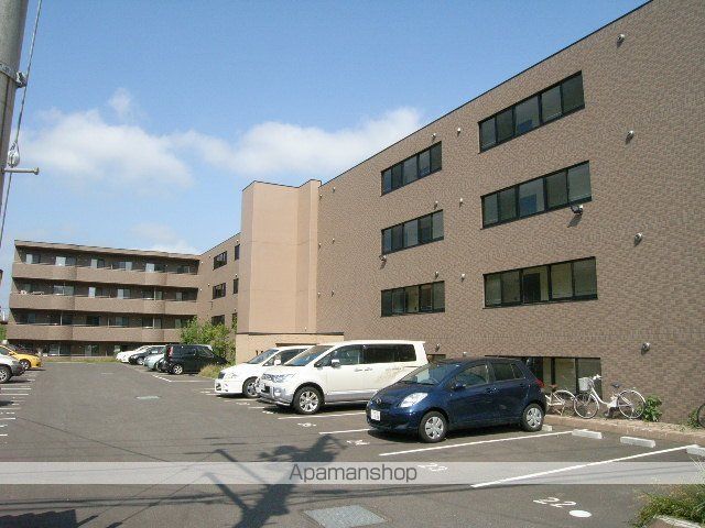 シャトーポルテ上野幌の外観写真