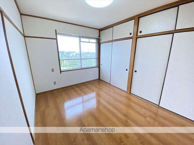 茜屋マンションの内装写真
