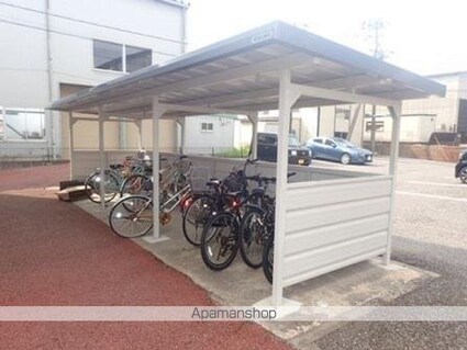 リバーフォート阿賀　Ｂ[2LDK/58.81m2]の外観3