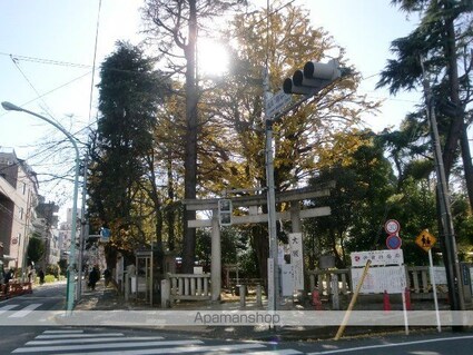 東京都新宿区大京町[1K/20.52m2]の周辺14