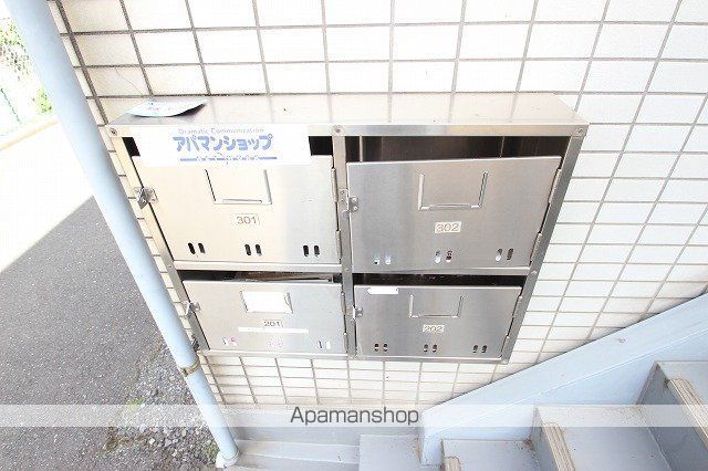コミュニティハイムの玄関写真