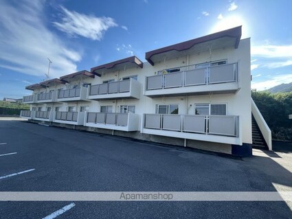 小川マンション[2DK/44.8m2]の外観2