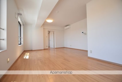 子平プラザビル[1LDK/54.7m2]の内装