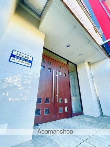 エクセレント今市の玄関写真
