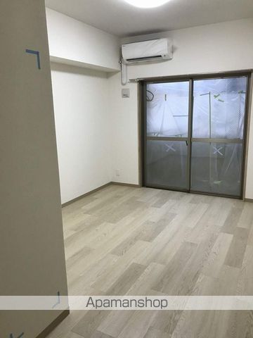 メイプルコート泉の内装写真
