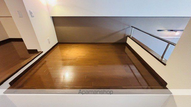 Alte Meister AGORAの内装写真