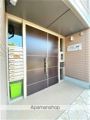 ベルツリー緑町の玄関写真