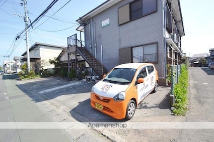 フォレストⅠ[1K/35m2]の駐車場