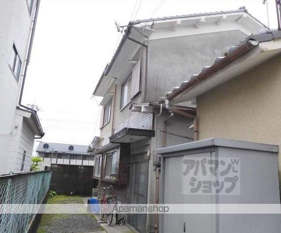 西賀茂大栗町貸家の外観写真