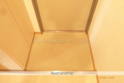 イーシスコートＤ’ｓ野村[2LDK/52.99m2]の玄関