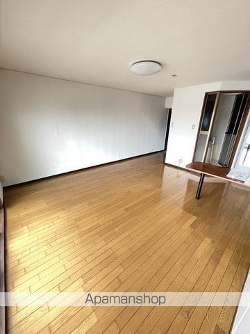 フィール高須の内装写真