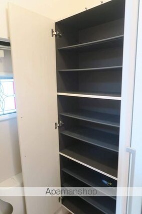 ポライトリー[1R/27.57m2]の内装2