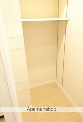 サンテミリオン千歳烏山[1K/25.37m2]の収納