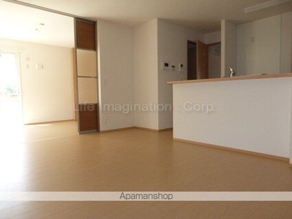 ｌａ　ｃｈａｎｃｅ（ラ・シャンス）[2LDK/66.12m2]のリビング・居間