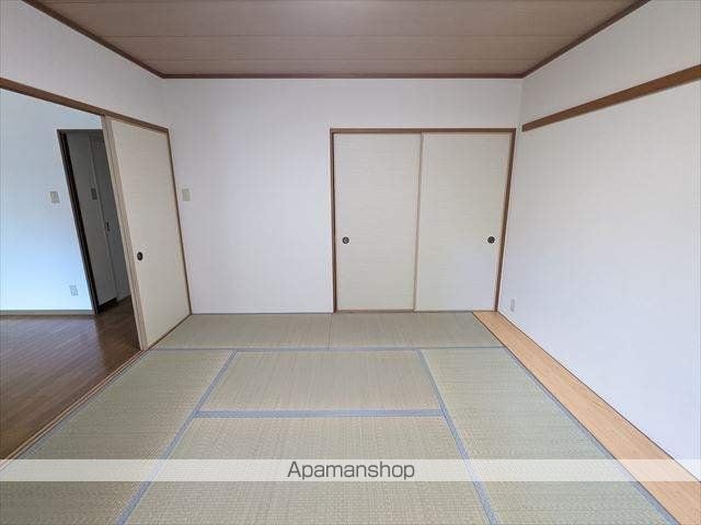 サンライズコート緑地公園B棟の内装写真