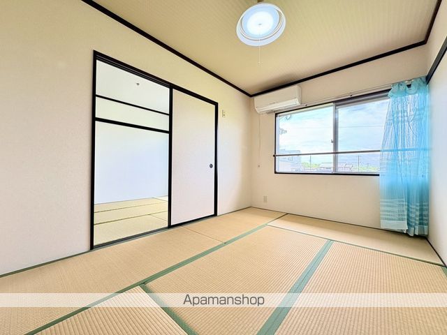 ハイツ三田の内装写真