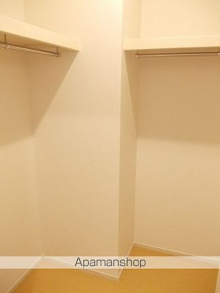 シルバーストン　Ⅱ[1K/32.94m2]の収納