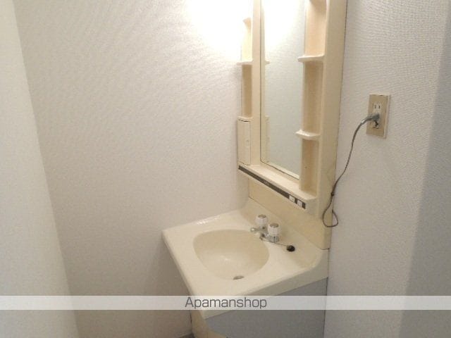 ネオハイツ沖野C棟の内装写真