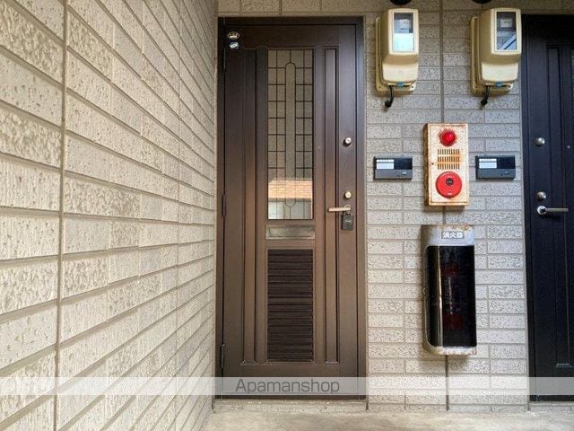 メゾン悠悠Aの玄関写真