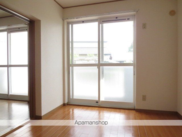 ハイツ四ツ池の内装写真