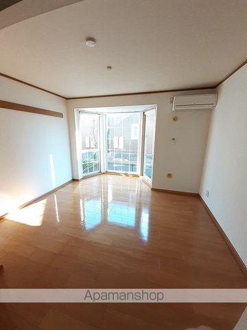 クレストハイムCの内装写真