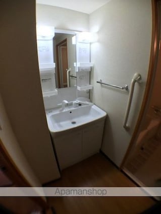 セントラル八幡中山[3LDK/63m2]の洗面所