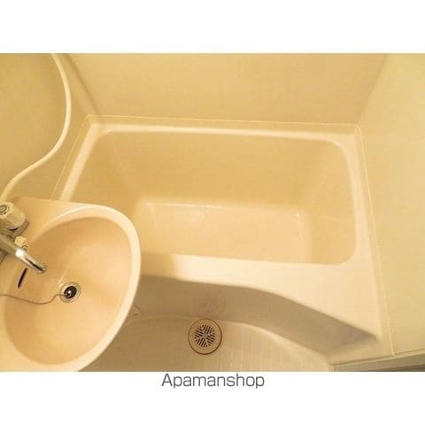 CRESCENT MOTONESの内装写真