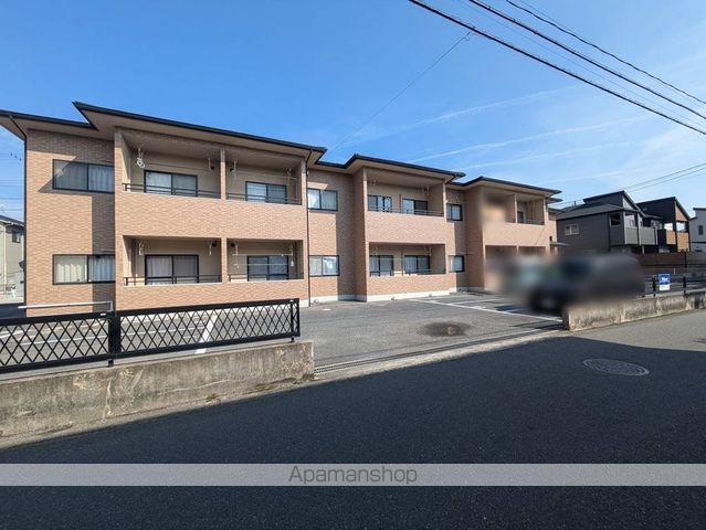 中屋マンションの外観写真