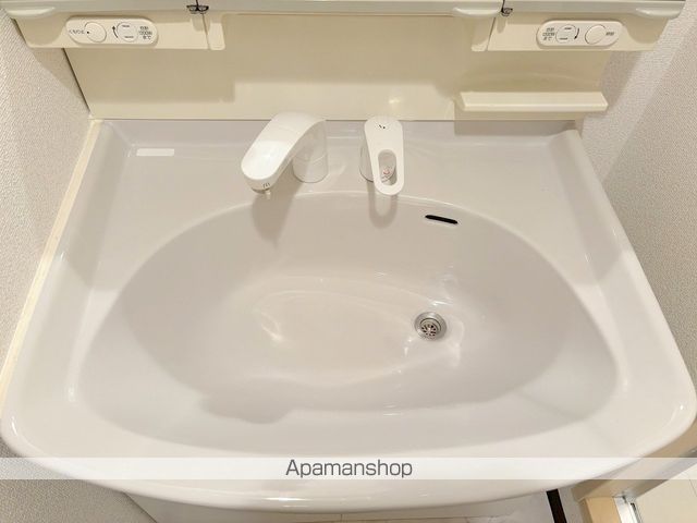 ウィング瓦町の内装写真