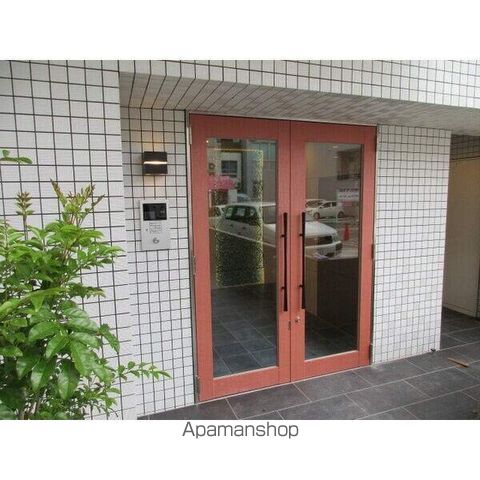 CASA AVENUE IKESHITAの玄関写真