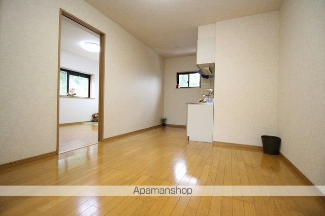 フィフティズBの内装写真