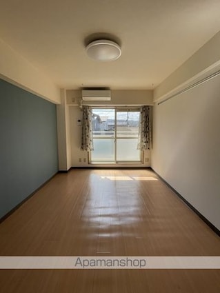 Ｙマンション[1K/27m2]のリビング・居間