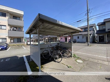 ＣＡＳＴＬＥ　Ｍ　Ａ棟[2LDK/58.49m2]のエントランス2