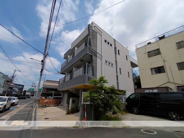 ワンルームマンションフレンディーの外観写真