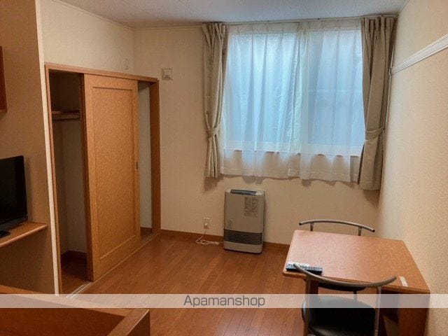レオパレスバンフィー IIIの内装写真