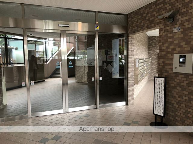 ライオンズプラザ海老名の玄関写真
